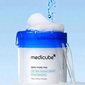 Medicube Blue and White Zero Pore Pad Toner